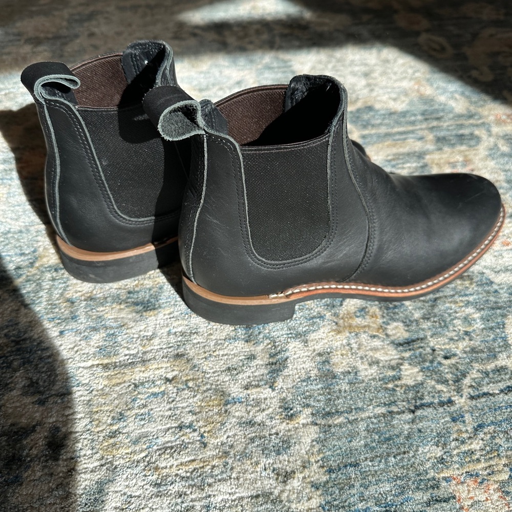 Red Wing Shoes Black Leather Chelsea Boots 8 - Picture 2 of 6